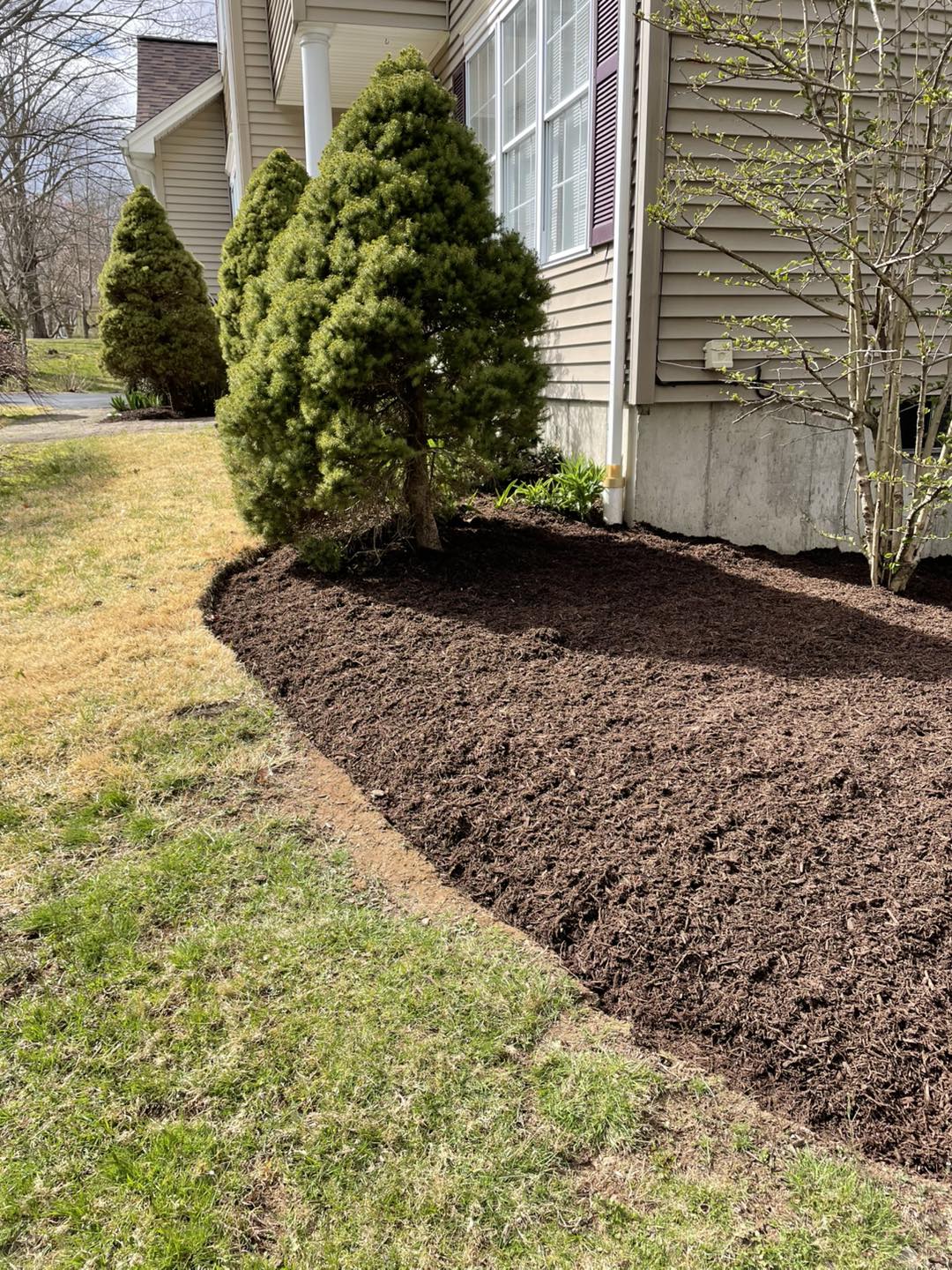 Natural stone retaining wall
